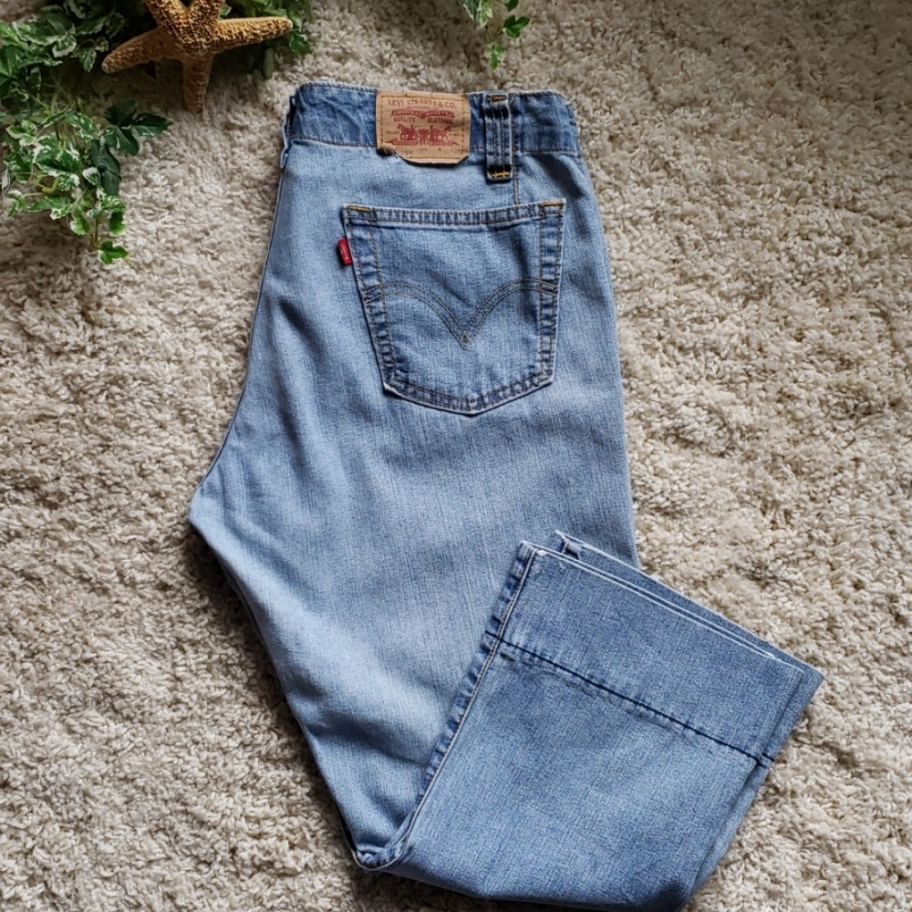 Levi's jeans nouveau low capri jeans size 10